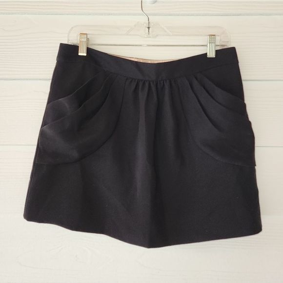 J. Crew Dresses & Skirts - J. CREW black mini skirt size 6